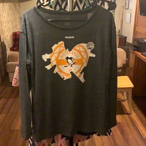 Long sleeve Pittsburgh penguins Reebok tshirt